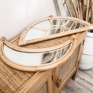 Espejo Decorativo de Ratán en Forma de Media Luna - Product Image 4