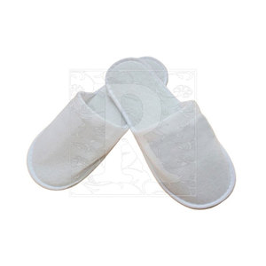 Pantoufles d'hôtel personnalisées en coton blanc Pantoufles de salle de bain jetables Eva de styles multiples pour les touristes avec semelle intérieure en caoutchouc - Product Image 2