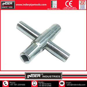 Clé à eau en argent Inder en gros, nouveau design à quatre voies, prix bas, exportateur en gros d'Inde - Product Image 3