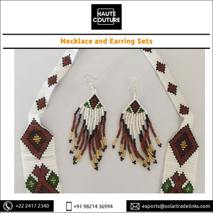 แบรนด์ที่กําหนดเองชุดราตรีพรรคสวมลูกปัดทําพรมออกแบบสร้อยคอและวางต่างหูชุดเครื่องประดับสําหรับผู้หญิงและเด็กผู้หญิง - Product Image 5