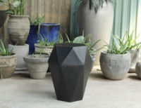 Table d'appoint en béton géométrique moderne, légère et imperméable, pour salon, chambre, patio