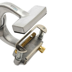 Juego de Pinzas para Tatuaje de Orejas Reutilizables de Plata de Alta Calidad, Herramientas de Identificación y Marcado para Ganado Ovino y Caprino - Product Image 3