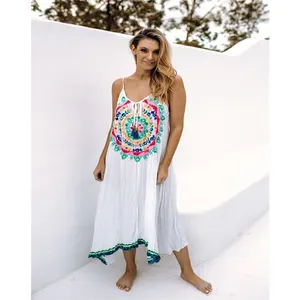 Moda alta baja y patrón espaguetis correa campesino mexicano bordado vestido Maxi mujeres elegante Resort vestido de noche