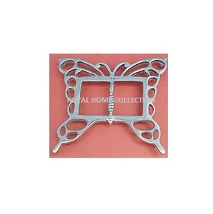 Dessous de plat en métal plaqué or de meilleure qualité Vente en gros de dessous de plat en métal classique américain élégant Dessous de plat en métal - Product Image 1