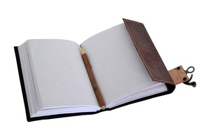 หนังสือภาพหนังใบโบราณเซลติกทำด้วยมือสำหรับเป็นของขวัญการเย็บตะเข็บดินสอใกล้กับอานสมุดร่างเปล่า - Product Image 6