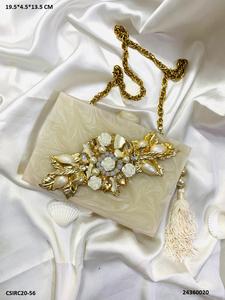 กระเป๋าคลัทช์สำหรับงานราตรีทำจากเรซิ่นดีไซน์หรูหราสำหรับโอกาสพิเศษ - Product Image 6