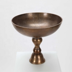 Centros de mesa de Pedestal con acabado antiguo de cobre, cuenco de flores para decoración de boda y regalos, uso de Bol de aluminio en Base - Product Image 1
