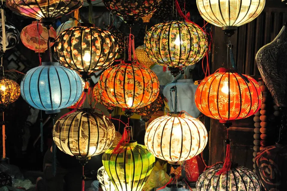 Vietnam bamboo decoration lantern big sizes 80-100cm colorful and variety shape with factory price 2022