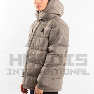 Veste matelassée rouge personnalisée de haute qualité, avec tissu matelassé, collection - Product Image 3