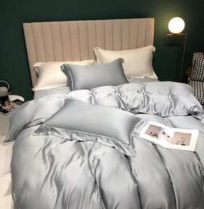<strong>Light</strong> <strong>Grey</strong> Customised Size Silk <strong>Bedding</strong> Four Pieces Silk Bed Sheets <strong>Bedding</strong> Set 100% Mulberry Silk - Product Image 2