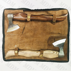 ขวาน Tomahawk ขวานเหล็กคาร์บอนสูงทำด้วยมืองานตามสั่งหัวขวานดามัสกัสที่จับไม้อุตสาหกรรมสำหรับกลางแจ้งงานตามสั่ง - Product Image 1