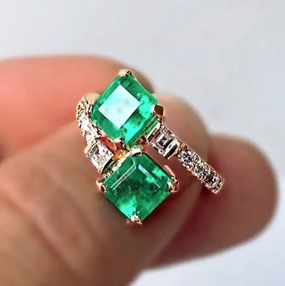 Best Selling Quality Green Emerald Diamond 18 k White Gold Gemstone Handmade Ring Wholesale Factory Price