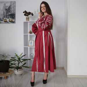 Vente en gros de robes brodées ukrainiennes 100% coton personnalisables, tenues décontractées à manches longues et pampilles, tissées dans un tissu naturel écologique - Product Image 6