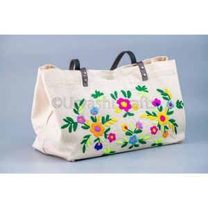 Bolsa Bordada con Flores Indias Personalizada en Oferta, Bolsos de Mano de Playa para Mujer con Dos Asas - Product Image 1
