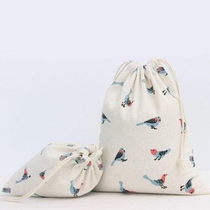 Bolsa con cordón de muselina de lona de algodón con logotipo personalizado y cierre de terciopelo, función lavable para compras y regalos - Product Image 2
