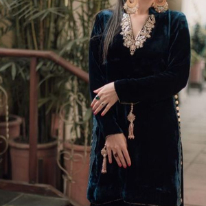 NEWLY STYLISH EMBROIDERY WITH CRYSTAL GLASS BEADS,DABKA, RESHAM WORK on VELVET KAMEEZ ,<b>PANT</b> DRESS for Party-WEAR /WEDDING@ 2022 - Product Image 1