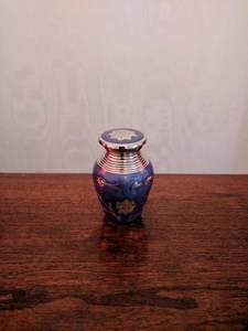 BRASSWORLD INDE BRASSWORLD AVEC URNE DE CRÉMATION SOUVENIRS GRAVÉ BLEU EN LAITON - Product Image 3