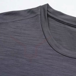 T-shirt ajusté pour hommes de haute qualité coupe ajustée respirant avec séchage rapide et manches courtes nouveau style imprimé logo design - Product Image 3