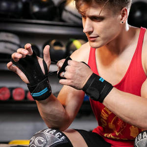 Guante de levantamiento de pesas para ejercicio en el gimnasio, empuñaduras de mano de 3 agujeros con logotipo personalizado - Product Image 6