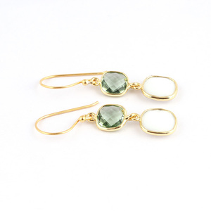 Roxi — boucles d'oreille en forme de coussin améthyste vert, quartz et agate blanche, plaqué or, double pierre, pendentifs - Product Image 1