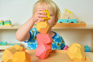 Pierres d'équilibrage en bois Tumi Ishi, en bois, empilées, éducatif, [] - Product Image 5