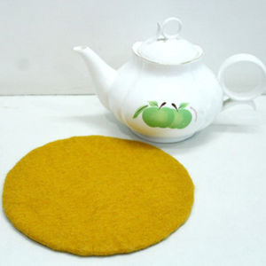 20cm Felt Plain <b>Trivet</b> - Eco-friendly Felt Mat - Plain Yellow <b>Trivet</b> - - Product Image 2