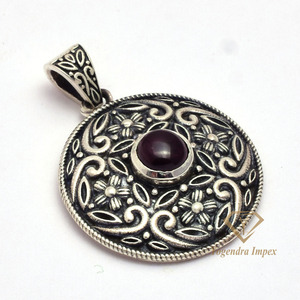 Hermosa piedra preciosa de rojo granate natural, colgante de plata de ley 925, joyería oxidada para bodas, directo del fabricante - Product Image 2