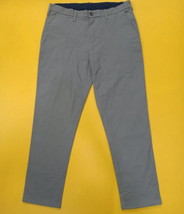 Vêtements en surplus, étiquettes de marque originales, pantalons chino en coton pour hommes, tenues décontractées pour voyages d'affaires, lot de stock du Bangladesh - Product Image 1