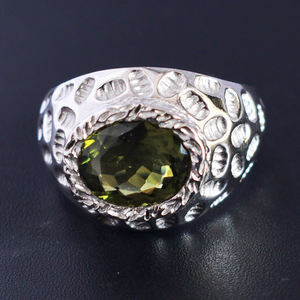 Anillo de plata esterlina 925 hecho a mano, cristal de moldavita, piedra preciosa Natural única para curación de cristal, anillo único Original de diseñador - Product Image 3