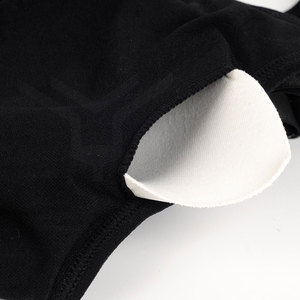 Soutien-gorge de fitness personnalisable et confortable pour femmes de haute qualité avec fonctionnalités respirantes imprimées sur toute la surface Vêtements de yoga Options de taille plus - Product Image 4