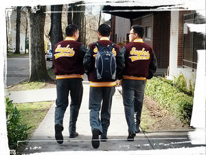 Varsity chaquetas con mangas de cuero Unisex todos los colores. - Product Image 3