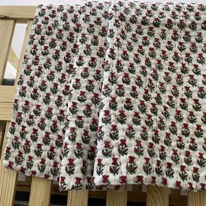 ผ้าห่มกันธาทำมือจากผ้าฝ้ายออร์แกนิกสำหรับเด็กแรกเกิด ลายพิมพ์ดอกไม้ธรรมชาติแบบสองด้าน ผ้าห่มเด็ก 100% ผ้าฝ้าย เนื้อนุ่ม ใช้ได้ทั้งที่บ้านและโรงแรม - Product Image 6