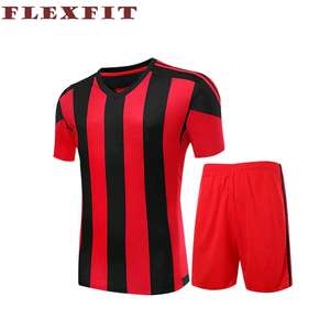 Maillot de football pour hommes respirant à séchage rapide fabriqué en usine vente en gros uniformes de football de sport de club vêtements de football confortables - Product Image 2