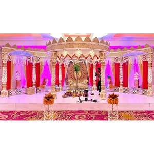 Couronne de mariage traditionnelle indienne du sud-indien, socle superbe pour mariage, célébration de mariage, 4 pièces - Product Image 1