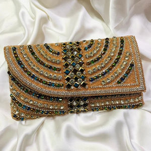 Bolso de mano étnico de diseñador - Product Image 1