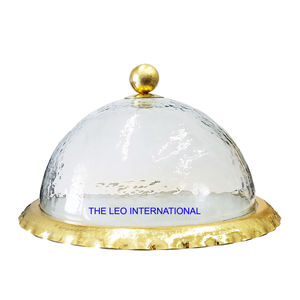 Exhibidor de Pasteles de Dos Niveles de Mármol con Acabado Dorado en Aluminio de Lujo para Bodas, Cumpleaños y Decoración de Repostería - Product Image 2