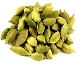 100% Natural Green Cardamom Seeds - Product Image 1