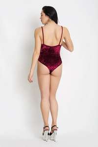 ชุดบอดี้สูทผ้ากำมะหยี่เต้น SHEMAX - Product Image 2