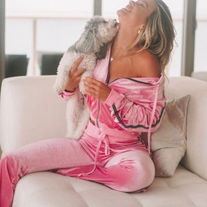 Wholesale Winter Fitness <b>Velour</b> <b>Tracksuits</b> Workout Velvet <b>Women's</b> Customized Fabric Spandex/Polyester <b>Tracksuit</b> Set - Product Image 1
