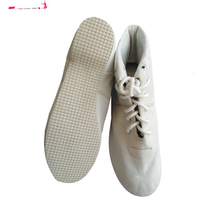 Chaussures de danse jazz extensibles en cuir et caoutchouc pour femmes et filles, avec logo OEM personnalisé, semelle intermédiaire en PU et doublure en coton, vente en gros FEZMAX WEAR - Product Image 5