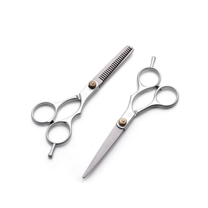Tijeras de Peluquería Profesionales Hechas a Medida al por Mayor, Mango de Acero Inoxidable, Hoja Recta Afilada, Servicio OEM, Precio Económico - Product Image 1