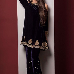 NEW--BEAUTIFUL BRODERIE SUR ÉLÉGANT KAMEEZ AVEC PANTALON VELOURS ROBE-pour Partie-PORTER et DE MARIAGE @ 2021 - Product Image 1