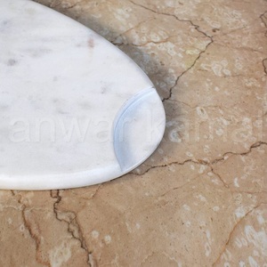 Herramienta de cocina de mármol de diseño estándar de calidad superior, forma ovalada, tabla de cortar/plato de gran tamaño hecho a mano - Product Image 3