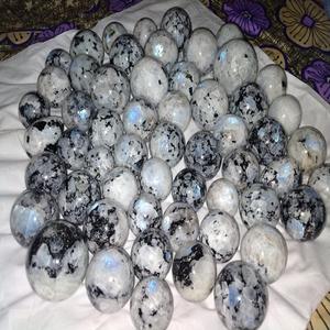 Meilleure vente sculpté arc-en-ciel pierre de lune sphère pleine cristaux Flashy pour Reiki guérison Feng Shui Souvenirs-pierre précieuse en gros - Product Image 4
