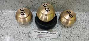 Suministros funerarios de latón para mascotas, urna de cremación, Pata Negra ODYSSEY - Product Image 3