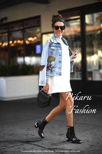 2023 personnalisé brodé Europe Vintage robe d'été pour les femmes à manches longues col en v taille naturelle tissé Denim écologique - Product Image 4