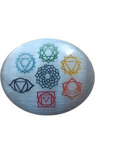 Vente en gros de sélénite en vrac cristal de guérison pierre de palmier gravée avec sept chakras symbole pierre précieuse matériel - Product Image 2