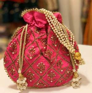 Bolso de diseñador bordado hecho a mano de lujo para mujer, bolso Potli, bolsos Potli con cordón para bodas y ocasiones especiales - Product Image 1