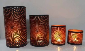 Porte-bougie Nouveaux Designs Fabriqué en Inde Haute Qualité Quantité en Gros Vente Directe d'Usine Utilisation Maison Hôtel Restaurant Mariage - Product Image 5
