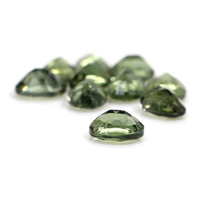 Moldavite 8x6mm-9x7mm Oval Cabochon อัญมณีหลวมธรรมชาติ5ชิ้น Ishu Gems 6.65กะรัต (5ชิ้น) IN;27243 IG20680 - Product Image 6